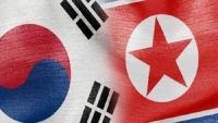 كوريا الجنوبية تحذر بالرصاص زورقين شماليين