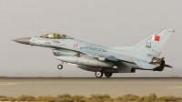 البحرين تستهجن طريقة تسييس صفقة طائرات الاف 16