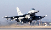 واشنطن: سنسلّم العراق 4 طائرات “F 16” الشهر المقبل