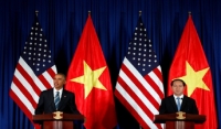 أوباما يرفع الحظر عن تصدير السلاح إلى فيتنام