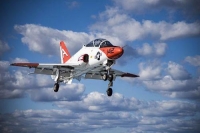 البحرية الامريكية ترفع الحظر عن طائرات التدريب من طرازT-45C