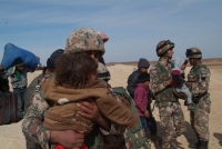 قوات حرس الحدود الاردنية تستقبل (162) لاجئاً سورياً