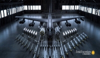 كيف يمكن لقلعة الستراتوس B-52  حمل 35 طن من السلاح الأكثر تدميرا في العالم