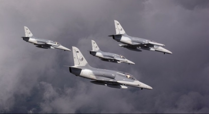 اضغط على الصورة لعرض أكبر.&nbsp;

الإسم:	4x-l159-alca.jpg&nbsp;
مشاهدات:	69&nbsp;
الحجم:	102.9 كيلوبايت&nbsp;
الهوية:	493073