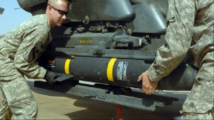 اضغط على الصورة لعرض أكبر.&nbsp;

الإسم:	Hellfire-sendo-carregado-foto-US-Army.jpg&nbsp;
مشاهدات:	38&nbsp;
الحجم:	200.4 كيلوبايت&nbsp;
الهوية:	493130